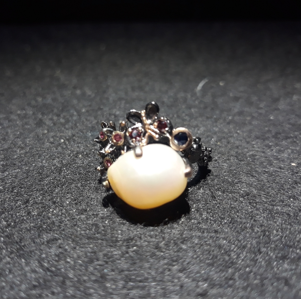 Hobbit Series: Natural Baroque Pearl Ring S10